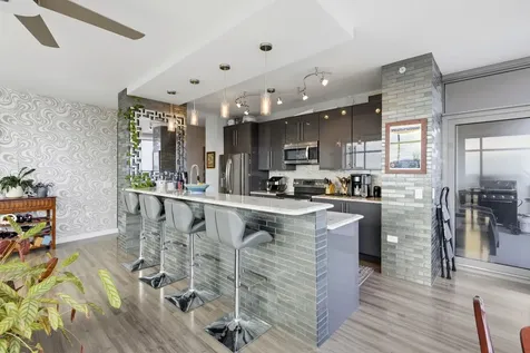 100 East 14th Street Chicago IL 60605