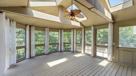 79 South Wynstone Drive North Barrington IL 60010