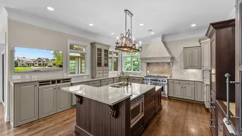 79 South Wynstone Drive North Barrington IL 60010