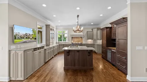 79 South Wynstone Drive North Barrington IL 60010