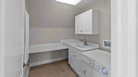 79 South Wynstone Drive North Barrington IL 60010