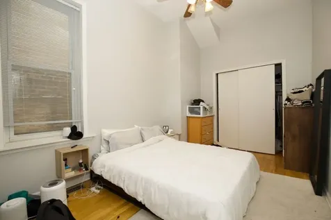 1252 North Greenview Avenue Chicago IL 60642
