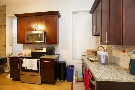 1252 North Greenview Avenue Chicago IL 60642
