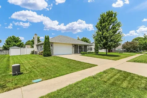 403 North Cedar Drive St. Joseph IL 61873