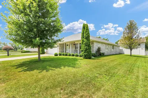 403 North Cedar Drive St. Joseph IL 61873