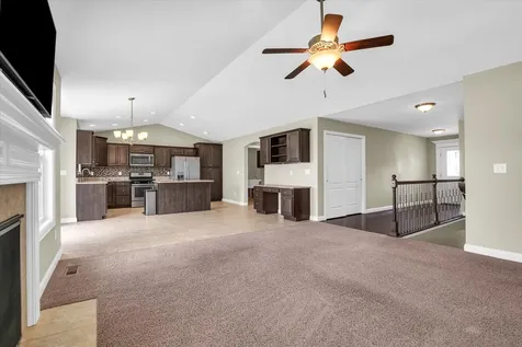 1618 Hunters Ridge Court Mahomet IL 61853