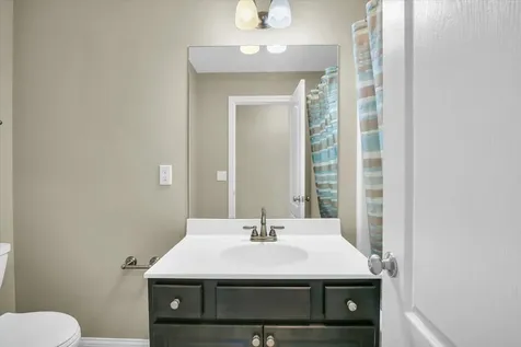 1618 Hunters Ridge Court Mahomet IL 61853