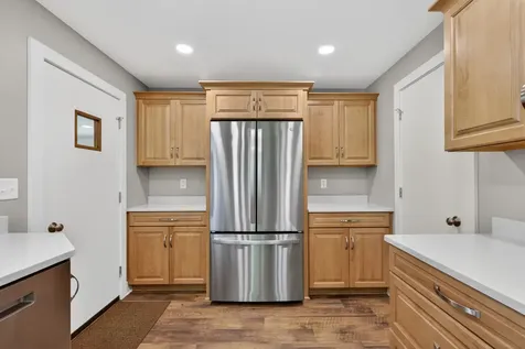 524/600 East Van Buren Street Ottawa IL 61350