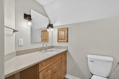 524/600 East Van Buren Street Ottawa IL 61350