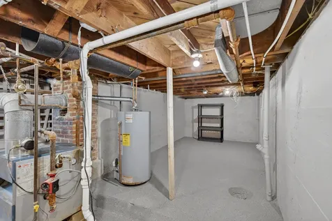 524/600 East Van Buren Street Ottawa IL 61350