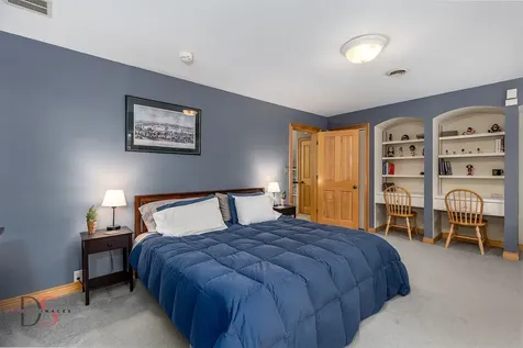 524/600 East Van Buren Street Ottawa IL 61350