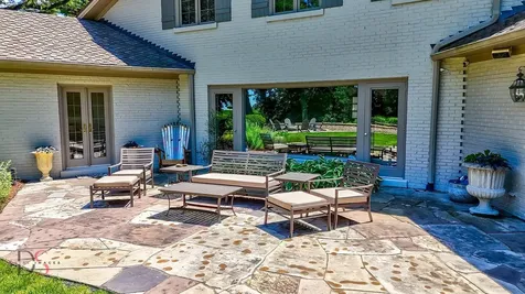 524/600 East Van Buren Street Ottawa IL 61350