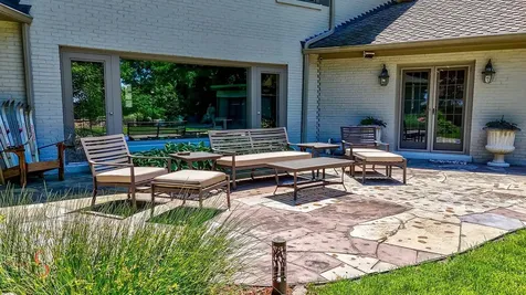 524/600 East Van Buren Street Ottawa IL 61350