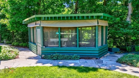 524/600 East Van Buren Street Ottawa IL 61350