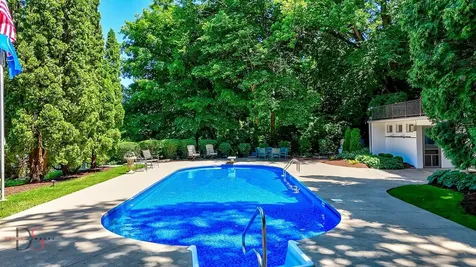 524/600 East Van Buren Street Ottawa IL 61350