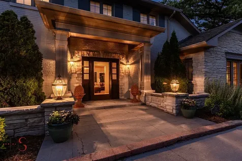524/600 East Van Buren Street Ottawa IL 61350