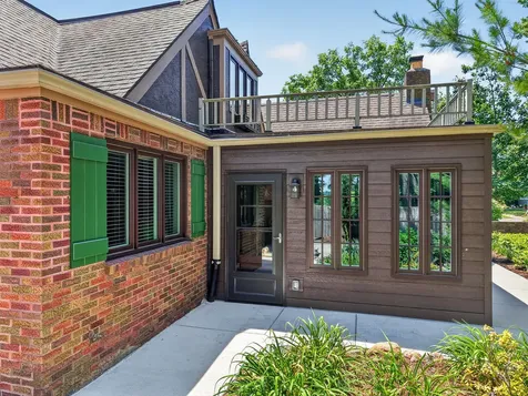 524/600 East Van Buren Street Ottawa IL 61350
