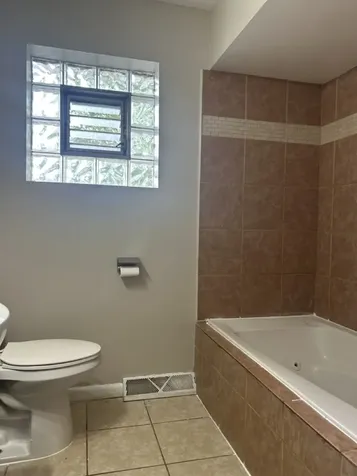 529 East 166th Place South Holland IL 60473