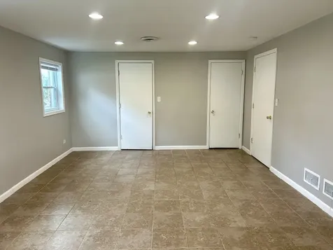 529 East 166th Place South Holland IL 60473
