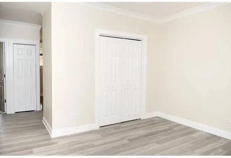 730 West Roscoe Street Chicago IL 60657