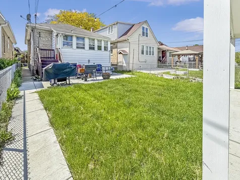 2719 Euclid Avenue Berwyn IL 60402