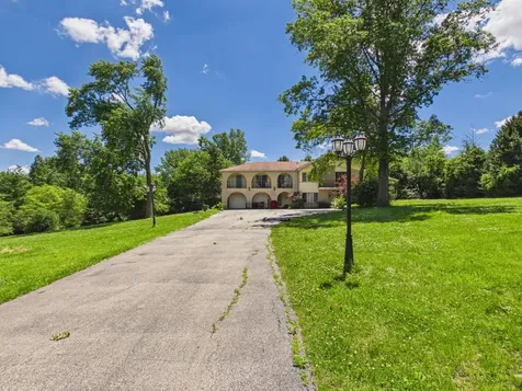 94 Old Creek Road Palos Park IL 60464
