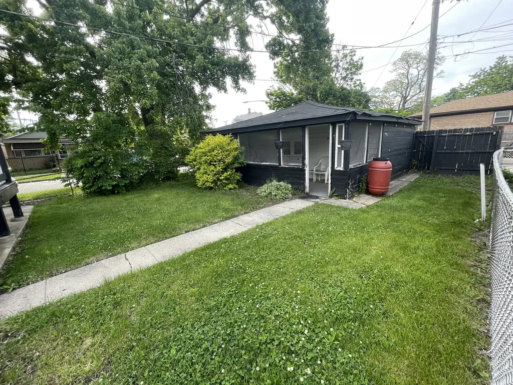 1100 East 91st Street Chicago IL 60619