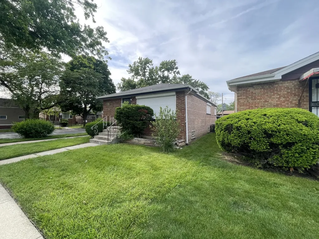 1100 East 91st Street Chicago IL 60619
