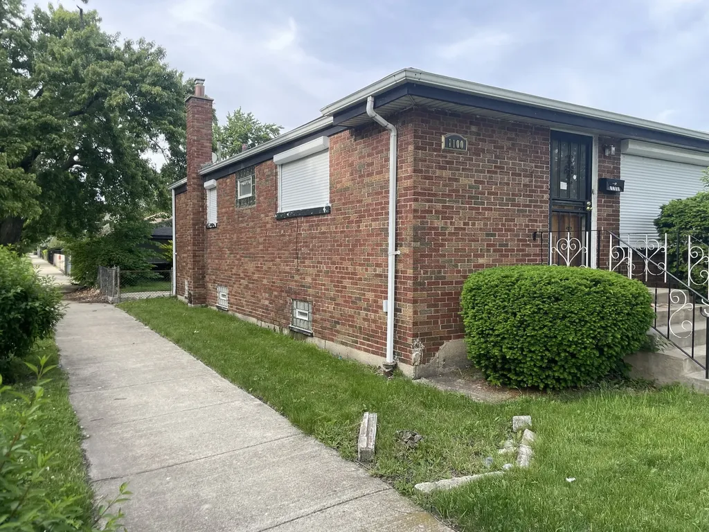1100 East 91st Street Chicago IL 60619