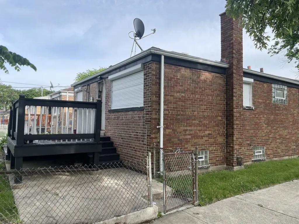 1100 East 91st Street Chicago IL 60619