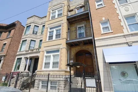 3044 West North Avenue Chicago IL 60647