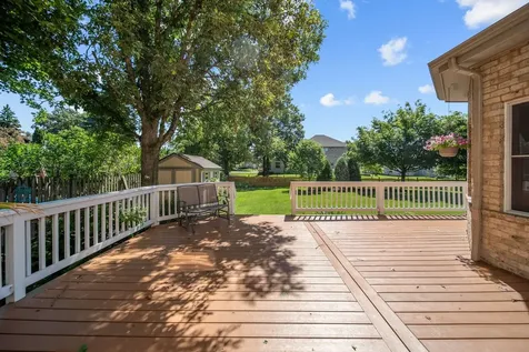 1233 Eagle Crest Drive Lemont IL 60439