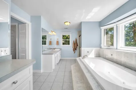 1233 Eagle Crest Drive Lemont IL 60439