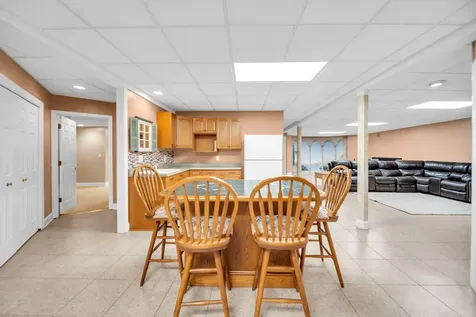 1233 Eagle Crest Drive Lemont IL 60439