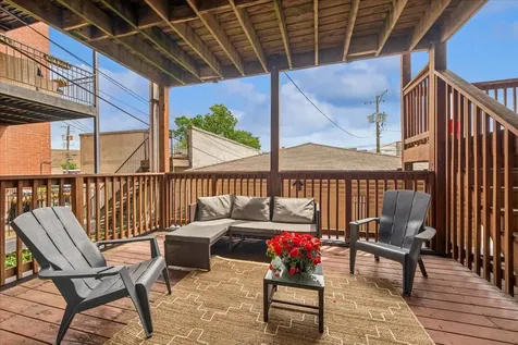 4239 North Keystone Avenue Chicago IL 60641