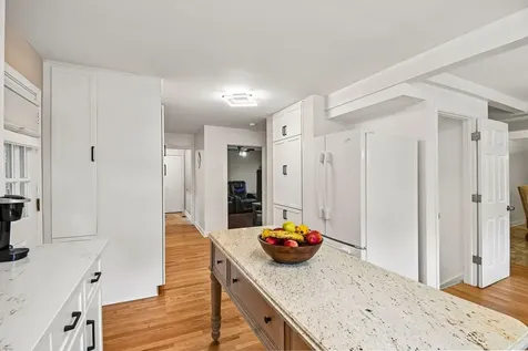 7 Columbus Parkway Buffalo Grove IL 60089