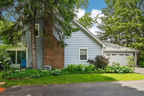 7 Columbus Parkway Buffalo Grove IL 60089