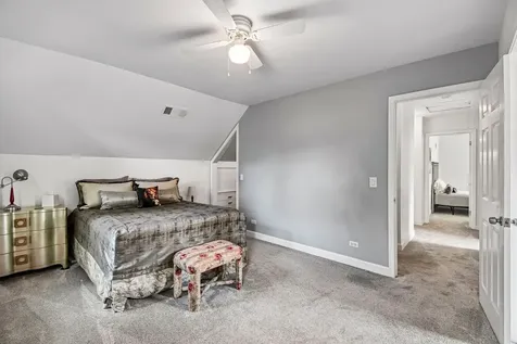 7 Columbus Parkway Buffalo Grove IL 60089