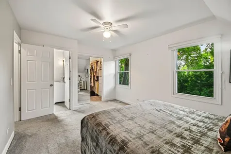 7 Columbus Parkway Buffalo Grove IL 60089