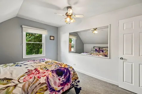 7 Columbus Parkway Buffalo Grove IL 60089