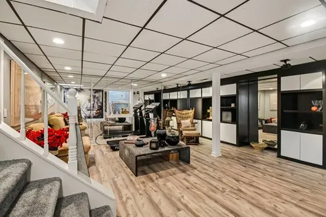 7 Columbus Parkway Buffalo Grove IL 60089
