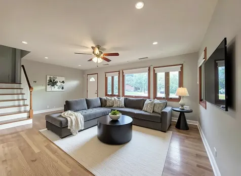 18509 Stedhall Road Homewood IL 60430