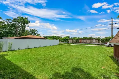 7224 West 112th Street Worth IL 60482