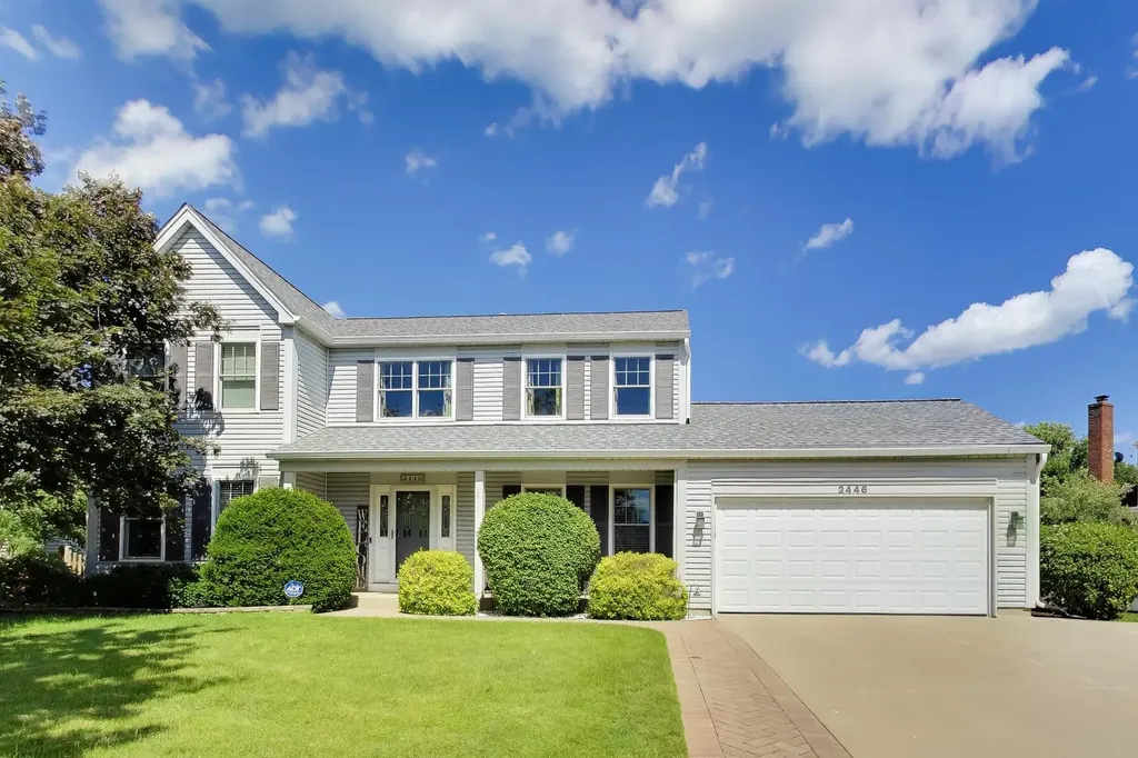 2446 Lawson Boulevard Gurnee IL 60031