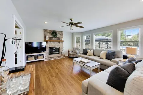 2446 Lawson Boulevard Gurnee IL 60031