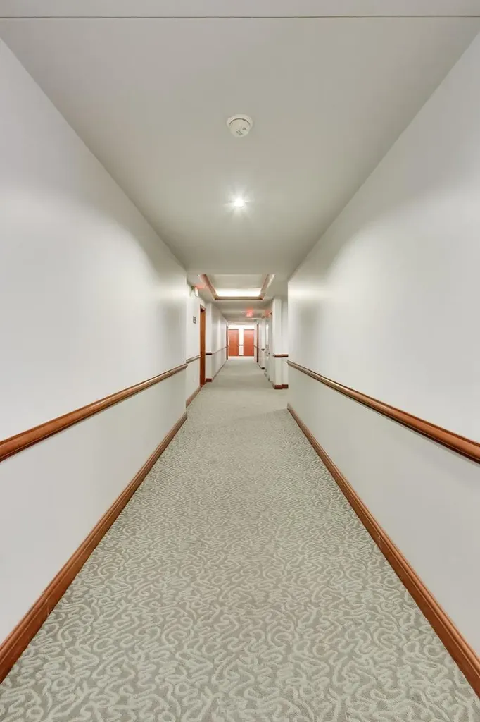 400 North Clinton Street Chicago IL 60654