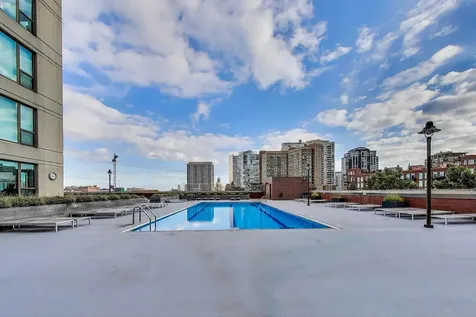 400 North Clinton Street Chicago IL 60654