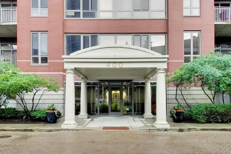 400 North Clinton Street Chicago IL 60654
