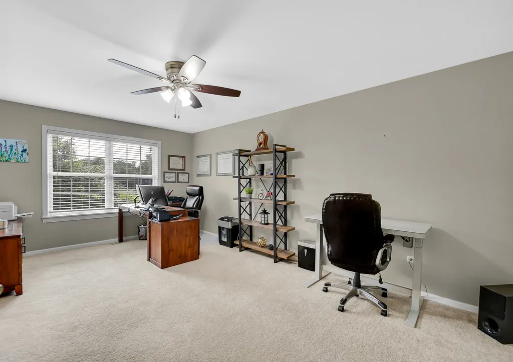 6430 Clarendon Hills Road Willowbrook IL 60527