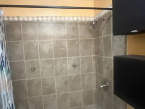 23 Creekside Circle Elgin IL 60123